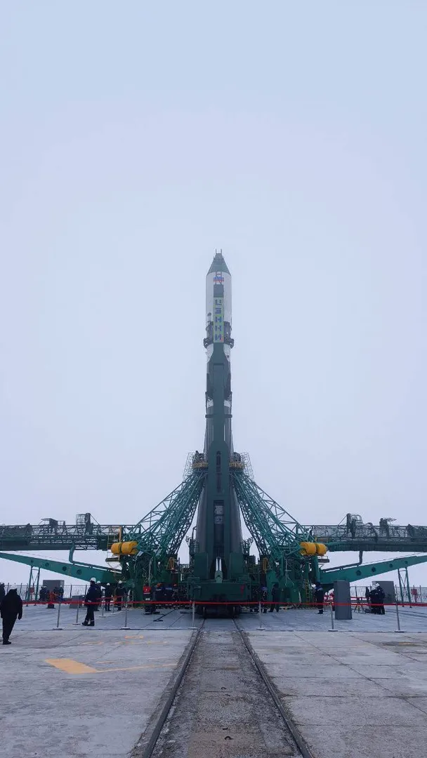 ракета «Союз-2.1а» с грузовиком «Прогресс МС-30»